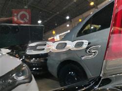 كرايسلر 300